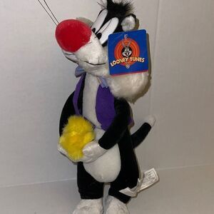 Vintage Looney Tunes 13” Slyvester the Cat Plush holding a baby chick NWT